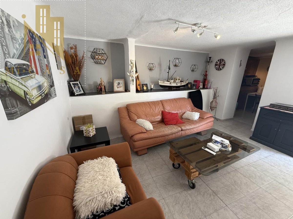 property-img