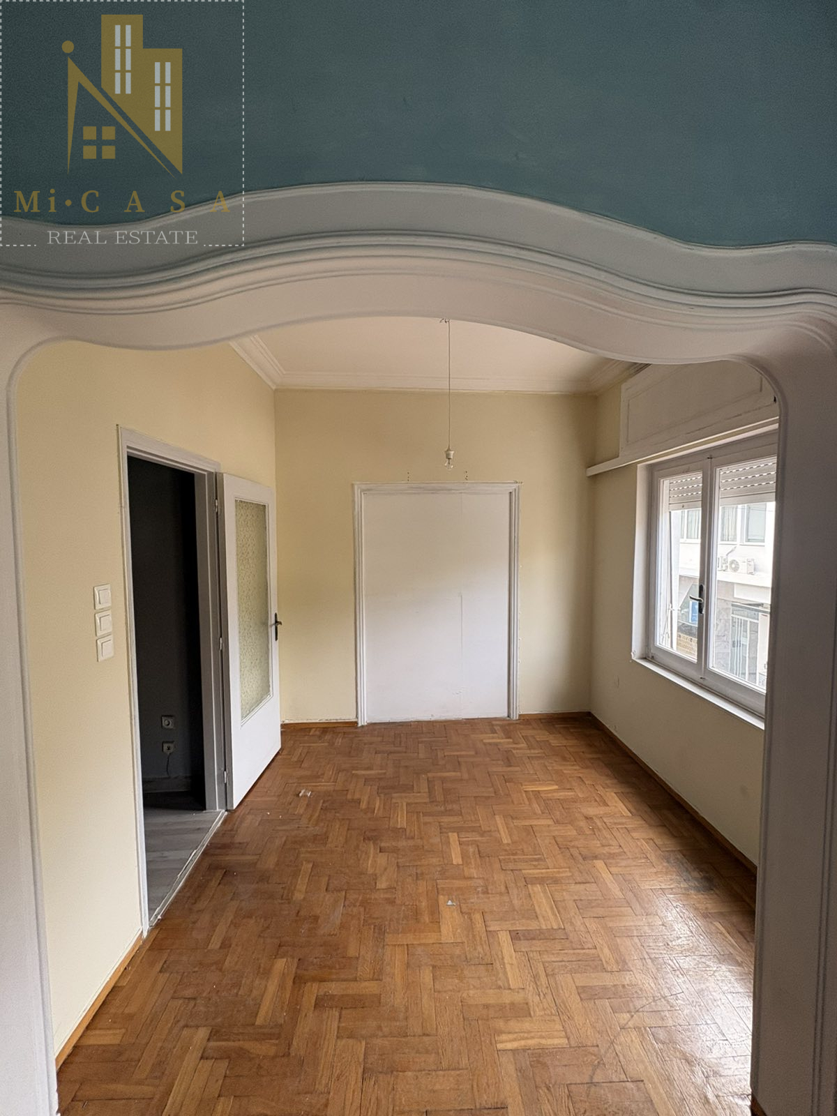 property-img