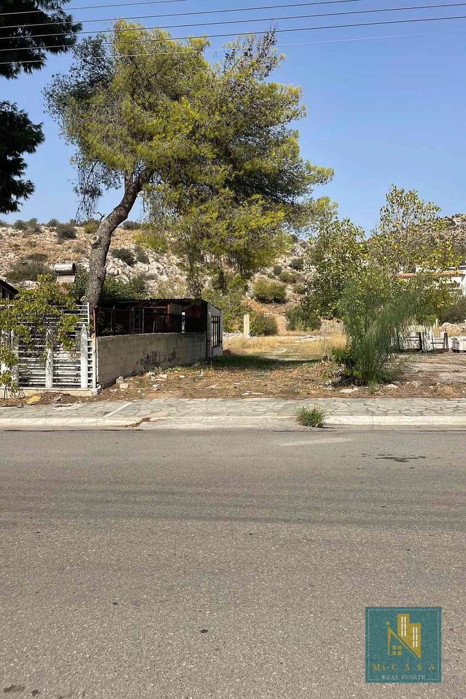 property-img